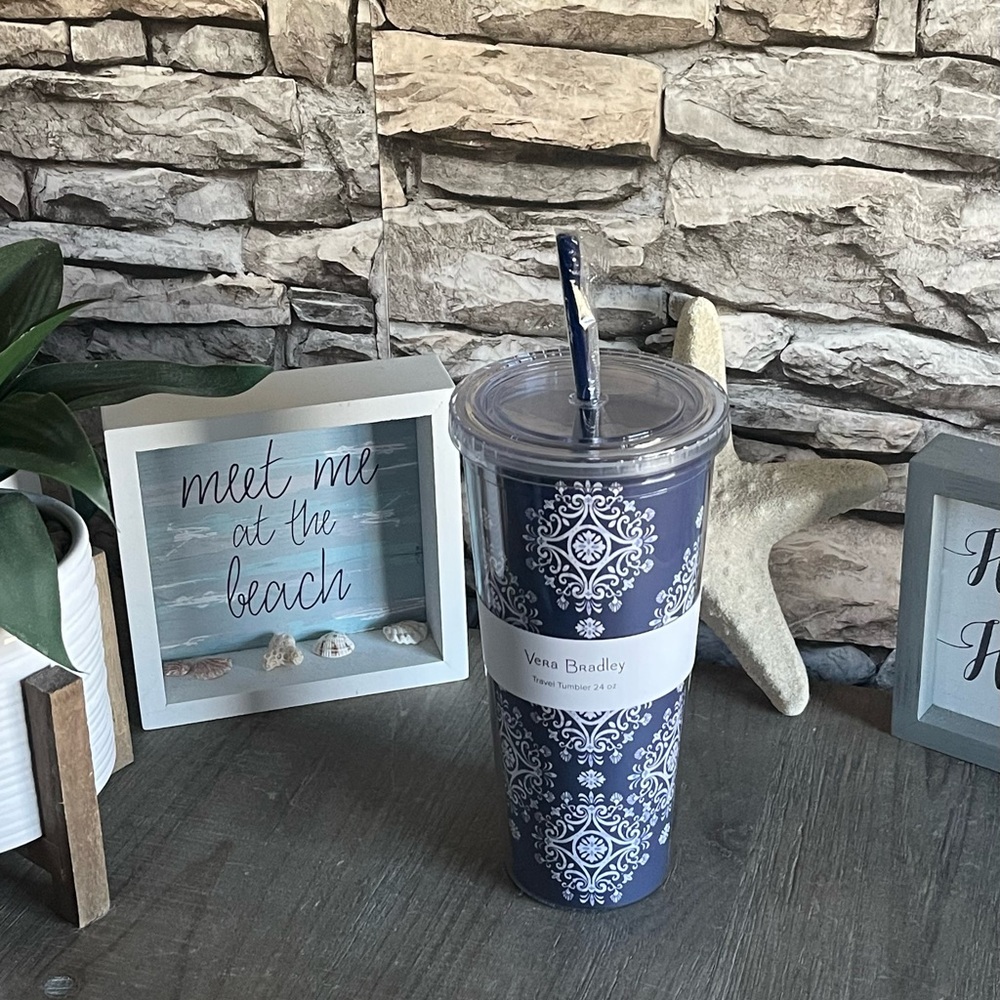 VERA BRADLEY TRAVEL TUMBLER 24OZ STEEL BLUE MEDALLION ***BRAND NEW